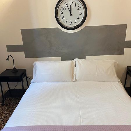 Apartamento Residenza Pedrotti Vicenza Exterior foto