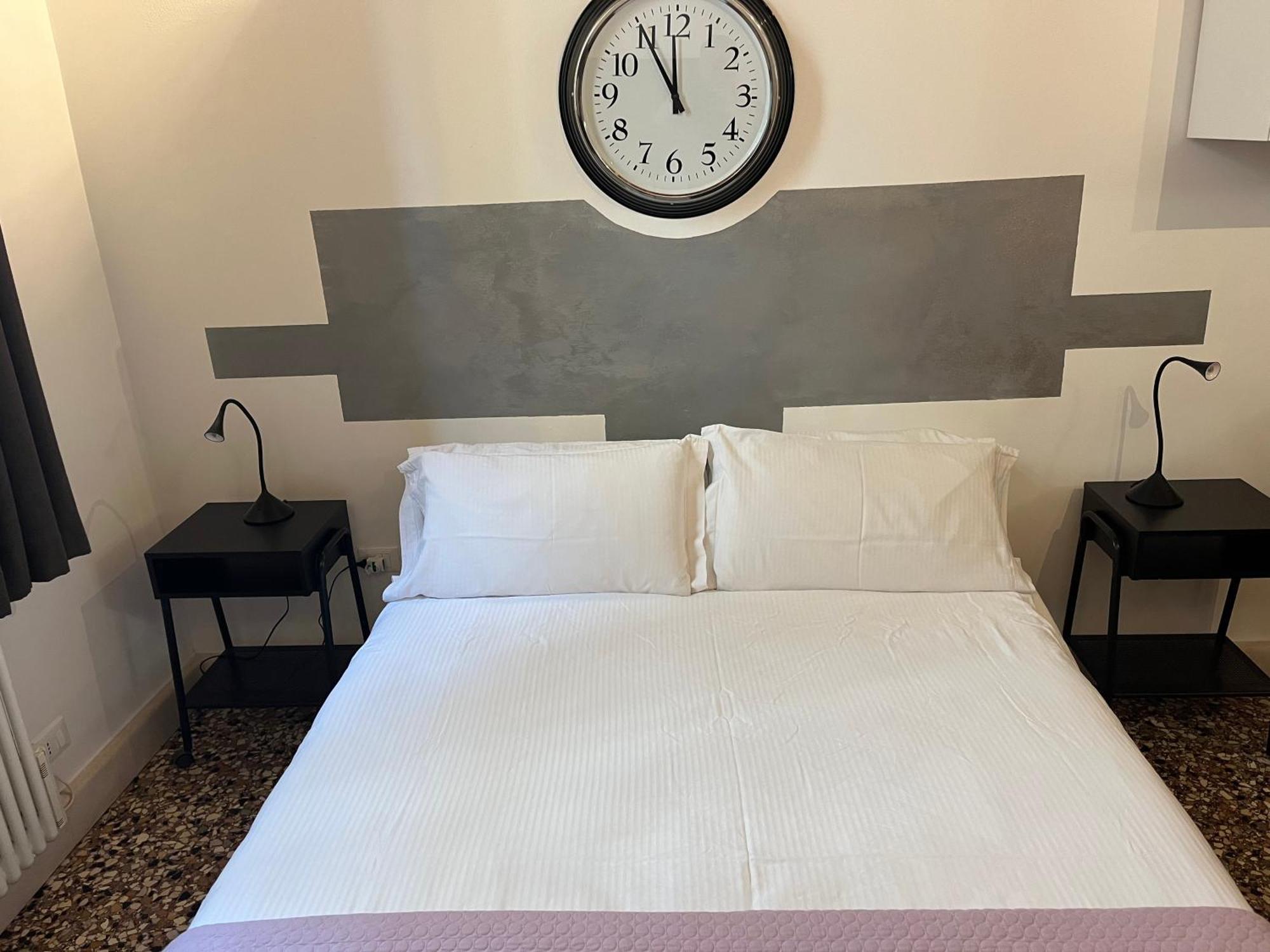 Apartamento Residenza Pedrotti Vicenza Exterior foto